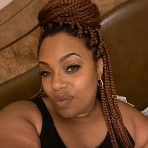 Meet your Posher, Melanie